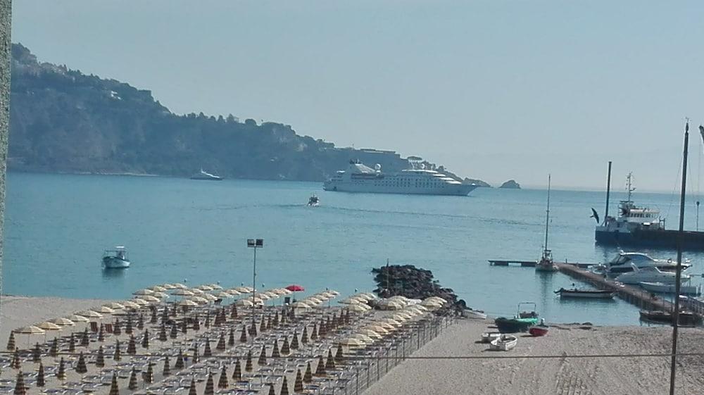 Kalaskiso' Giardini-Naxos Exterior foto