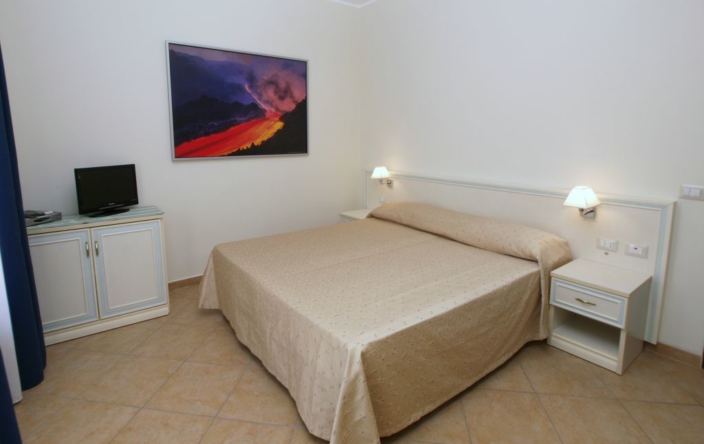 Kalaskiso' Giardini-Naxos Habitación foto